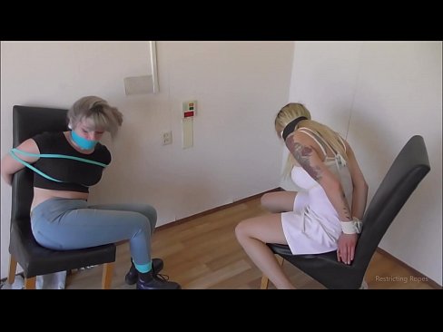 ❤️ Závislá / svázaná a s roubíkem / dáma v nesnázích ❤ Porno u porna cs.naughtyhentai.ru ❌️